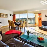 아파트호텔 Castelo Parque 4*