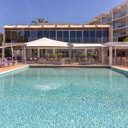 Aparthotel Castelo Parque 4*