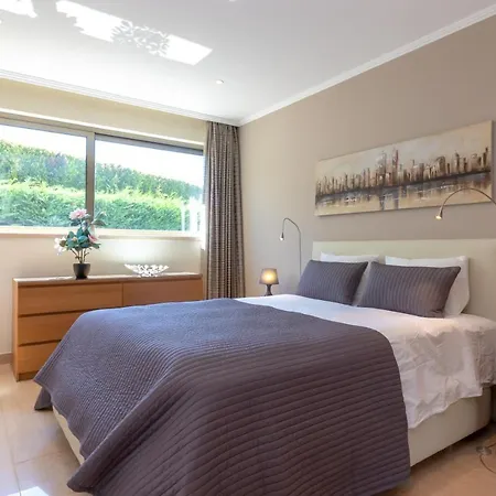 Lägenhetshotell Castelo Parque 4*